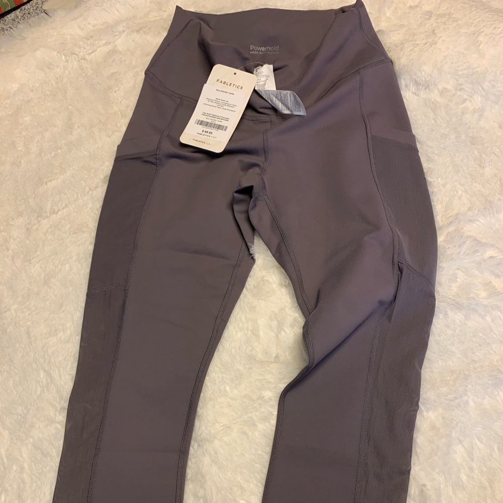 Brand new high waisted capri leggings with pockets
